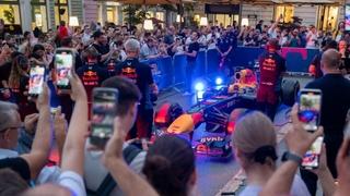 Zvuk F1 bolida odjekivao centrom Sarajeva uoči Red Bull Showruna