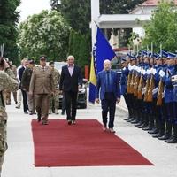 Helez i Rajli otvorili renovirani objekt straže u kasarni "Rajlovac"